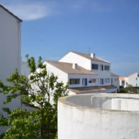 House Nouveau Port *